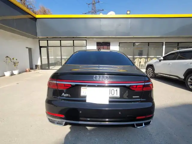 Audi A8 2022 - Выбор фото 2