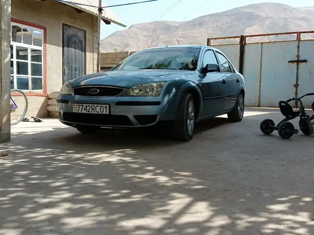 Ford Mondeo 2005 - Выбор фото 1