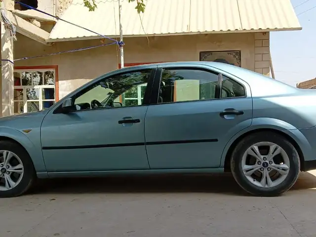 Ford Mondeo 2005 - Выбор фото 2