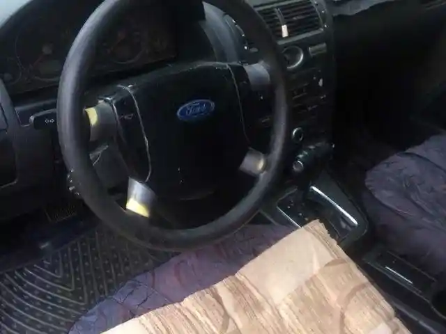 Ford Mondeo 2004 - Выбор фото 4