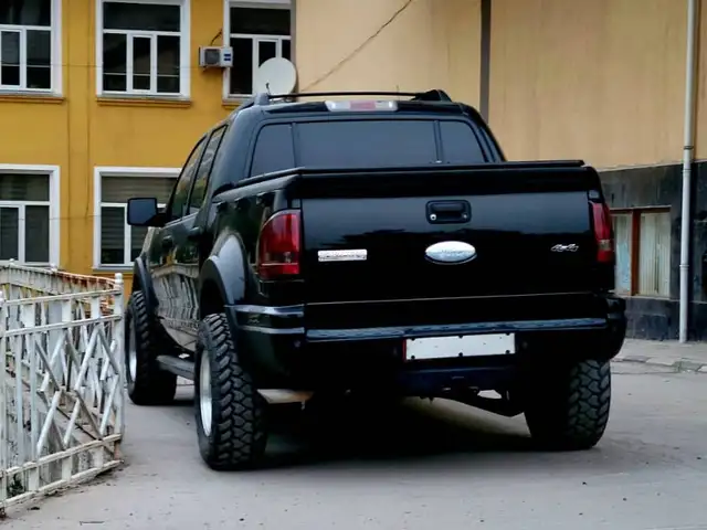 Ford Explorer 2008 - Выбор фото 4