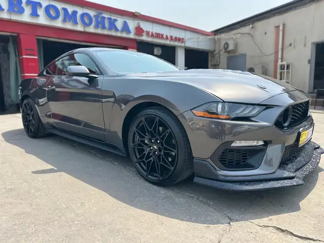 Ford Mustang 2016 - Выбор фото 1