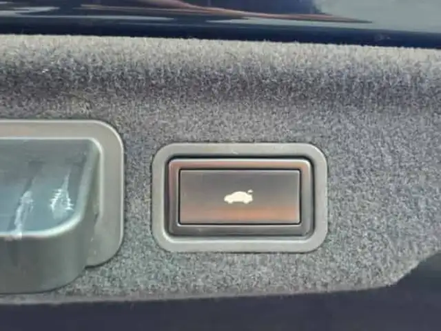 Audi A8 2012 - Выбор фото 5