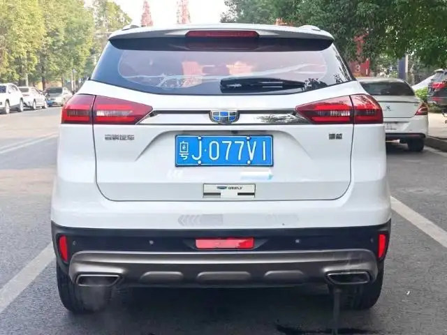 Geely Boyue 2019 - Выбор фото 6
