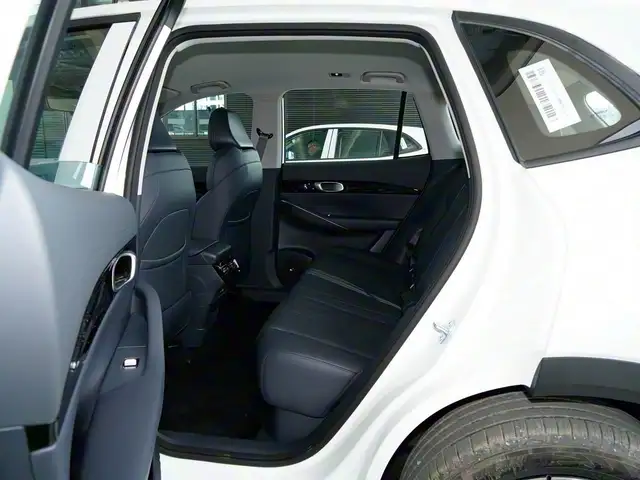 Geely Galaxy E5 2025 - Выбор фото 4