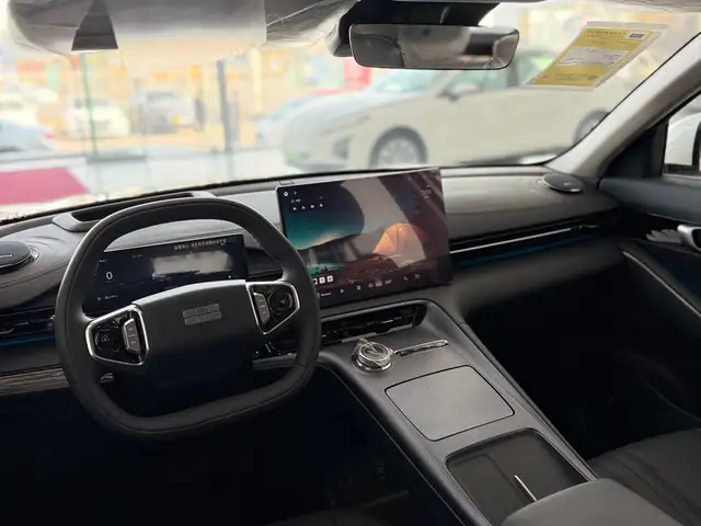 Geely Galaxy E5 2025 - Выбор фото 4