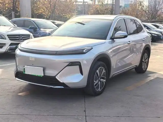 Geely Galaxy Starship 7 2025 - Выбор фото 2
