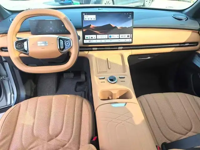 Geely Galaxy Starship 7 2025 - Выбор фото 7