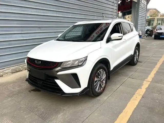 Geely Coolray 2022 - Выбор фото 2