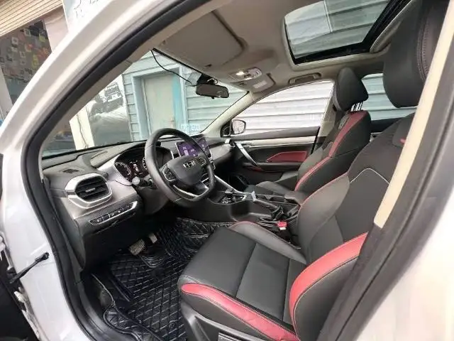 Geely Coolray 2022 - Выбор фото 5