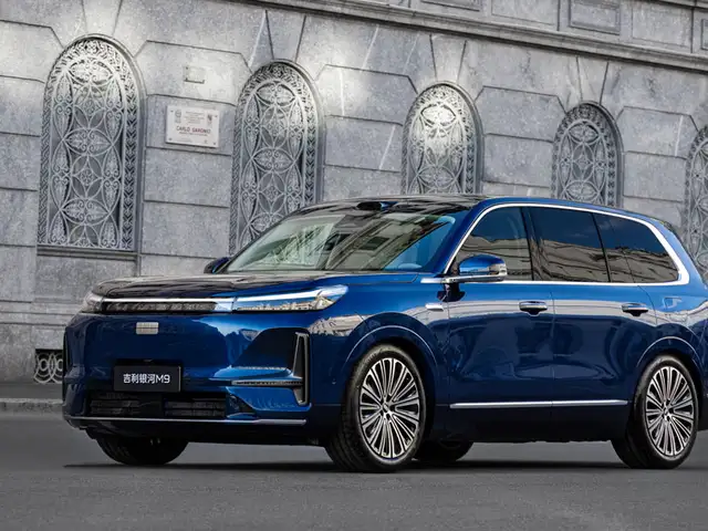 Geely Galaxy М9 2025 - Выбор фото 1