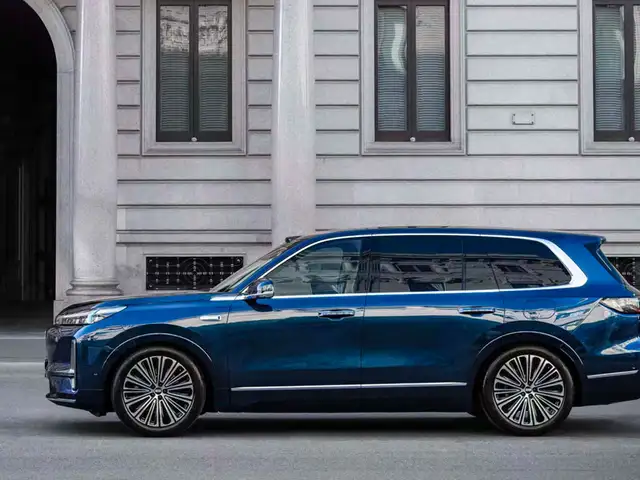 Geely Galaxy М9 2025 - Выбор фото 2