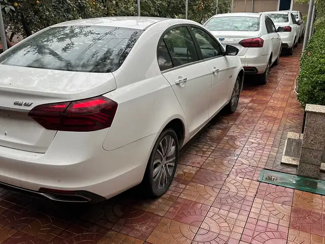 Geely Atlas 2019 - Выбор фото 5