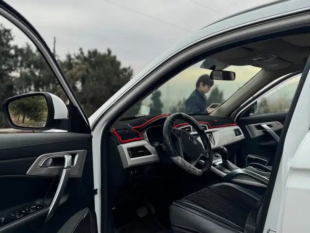 Geely Atlas 2018 - Выбор фото 3