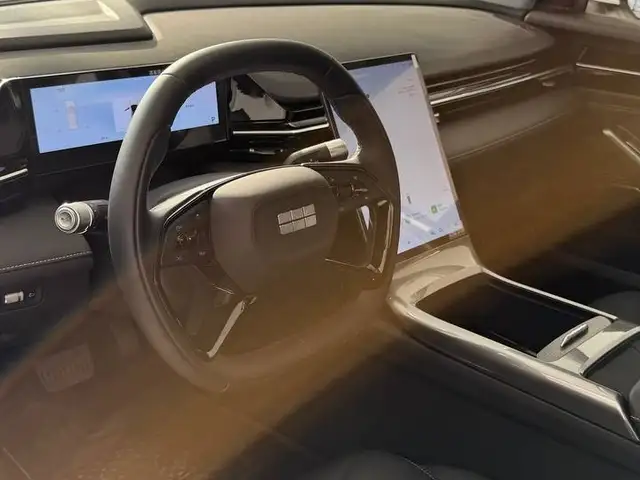 Geely Galaxy L6 2025 - Выбор фото 2