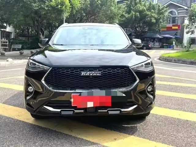 Haval M6 2018 - Выбор фото 1