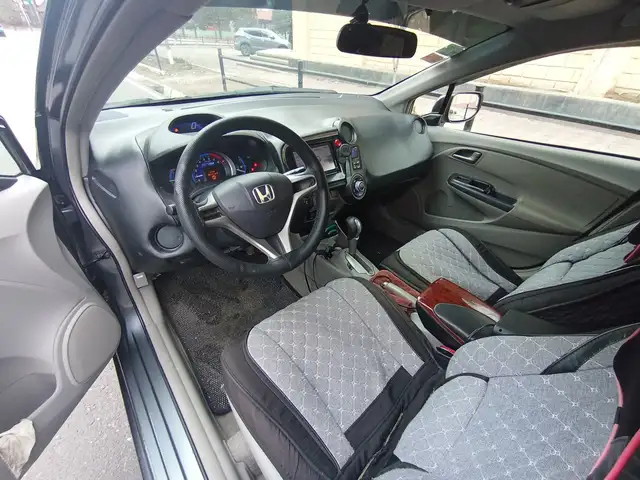 Honda Insight 2009 - Выбор фото 8