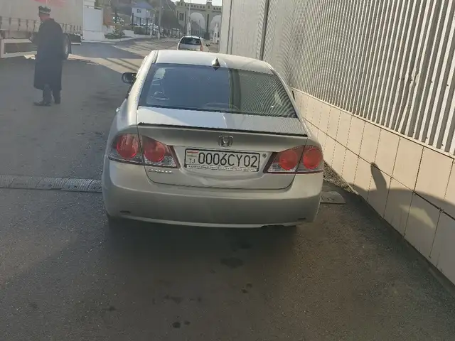 Honda Civic 2008 - Выбор фото 1