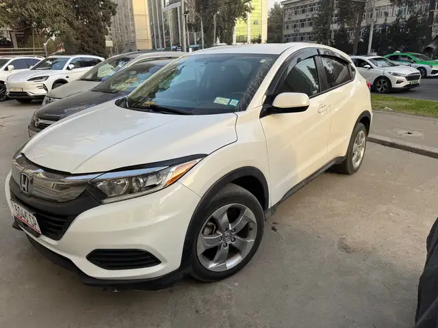 Honda HR-V 2019 - Выбор фото 2