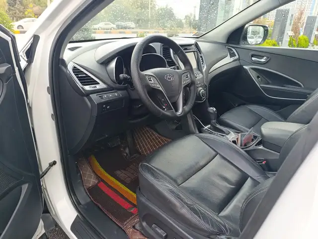 Hyundai Santa Fe 2014 - Выбор фото 7