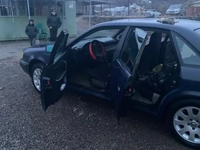 Audi 100 1993 - Выбор фото 4