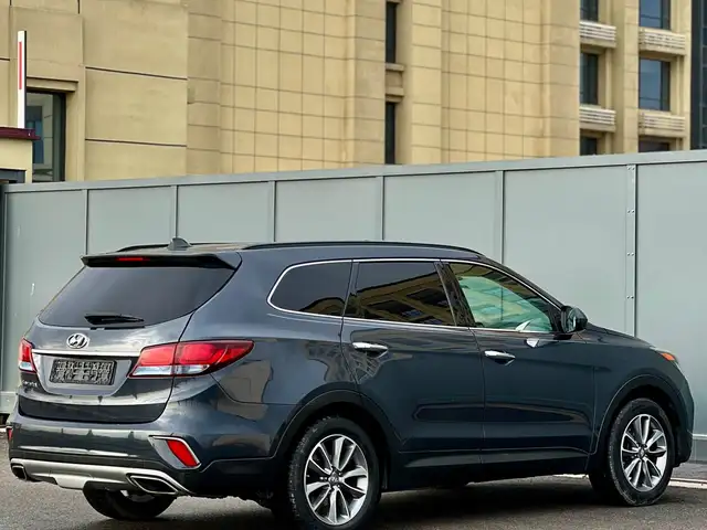 Hyundai Santa Fe 2017 - Выбор фото 5