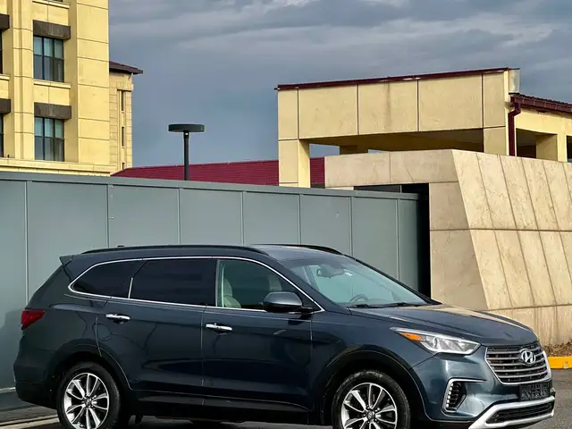 Hyundai Santa Fe 2017 - Выбор фото 6