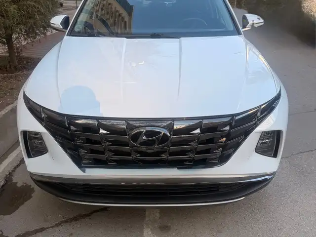Hyundai Tucson 2022 - Выбор фото 2