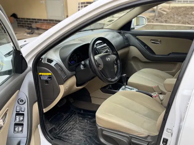 Hyundai Avante 2010 - Выбор фото 4