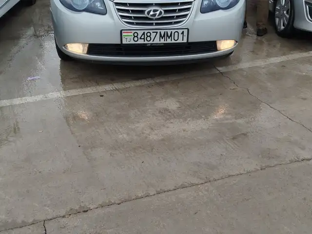 Hyundai Avante 2010 - Выбор фото 2