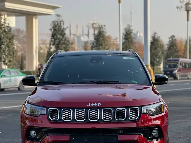 Jeep Compass 2025 - Выбор фото 3