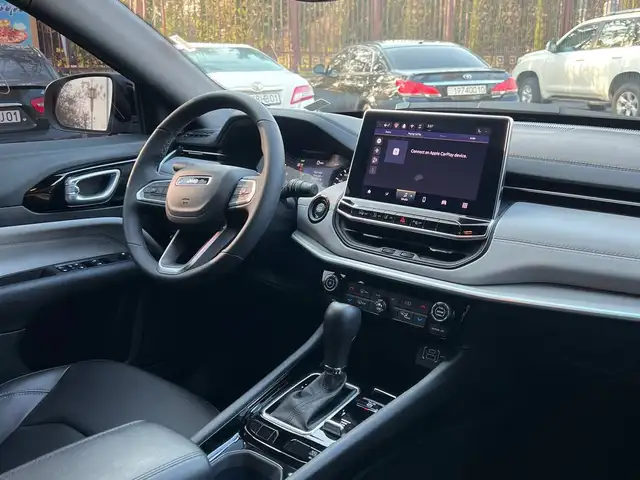 Jeep Compass 2025 - Выбор фото 6