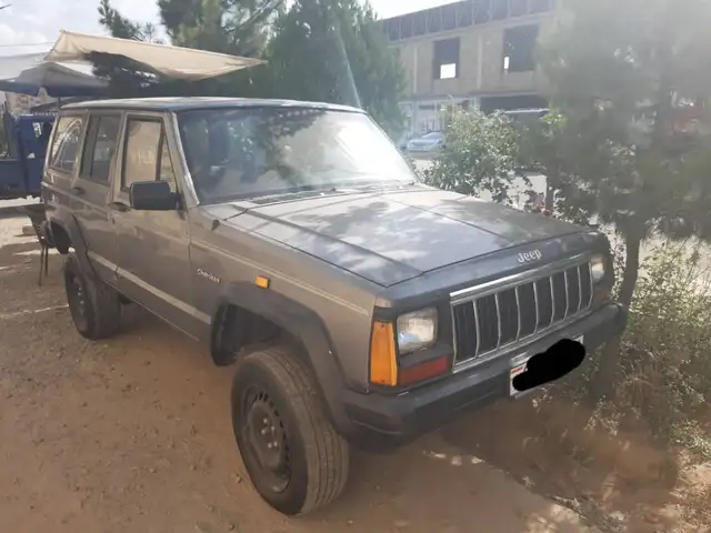 Jeep Cherokee 1990 - Выбор фото 1