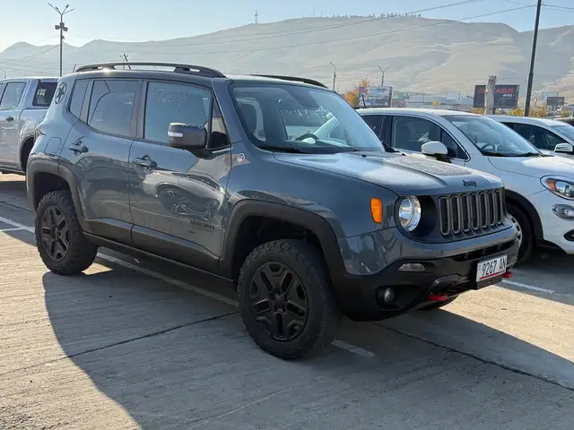 Jeep Renegade 2017 - Выбор фото 4