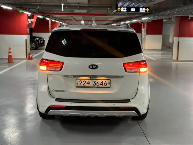 Kia Carnival 2015 - Выбор фото 3