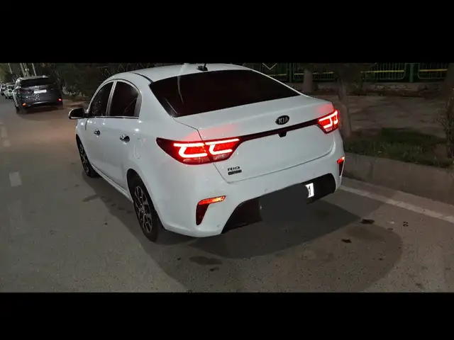 Kia Rio 2019 - Выбор фото 4