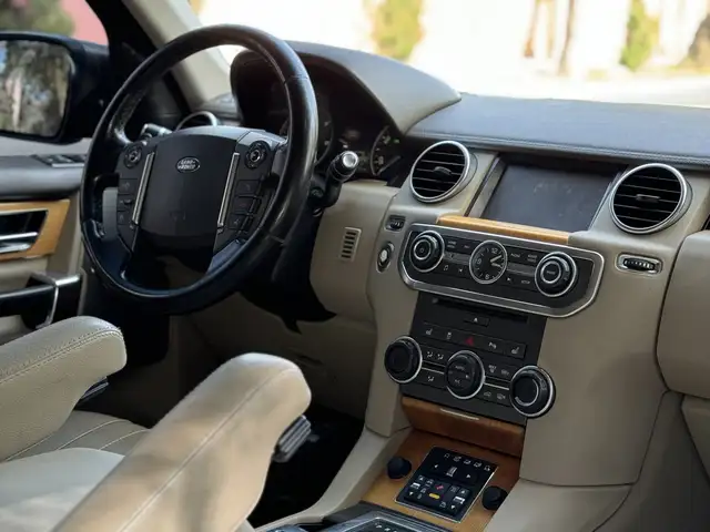 Land Rover Discovery 2013 - Выбор фото 7
