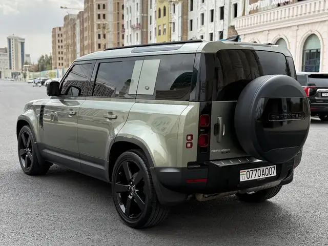 Land Rover Defender 2020 - Выбор фото 3
