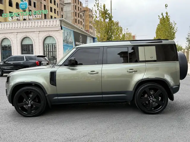 Land Rover Defender 2020 - Выбор фото 6