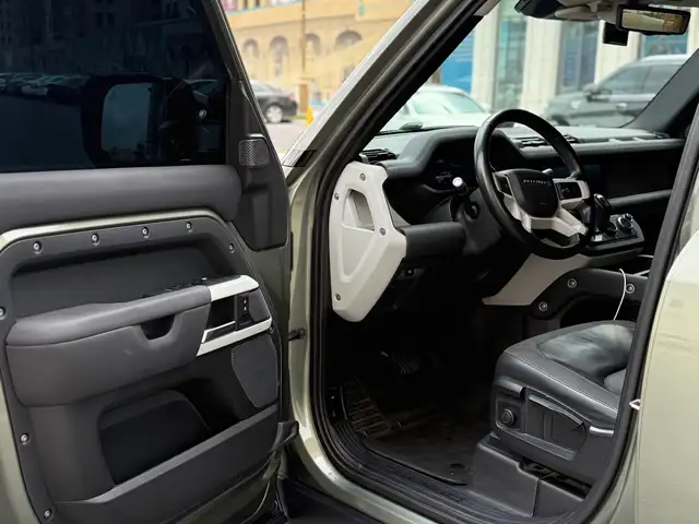 Land Rover Defender 2020 - Выбор фото 8