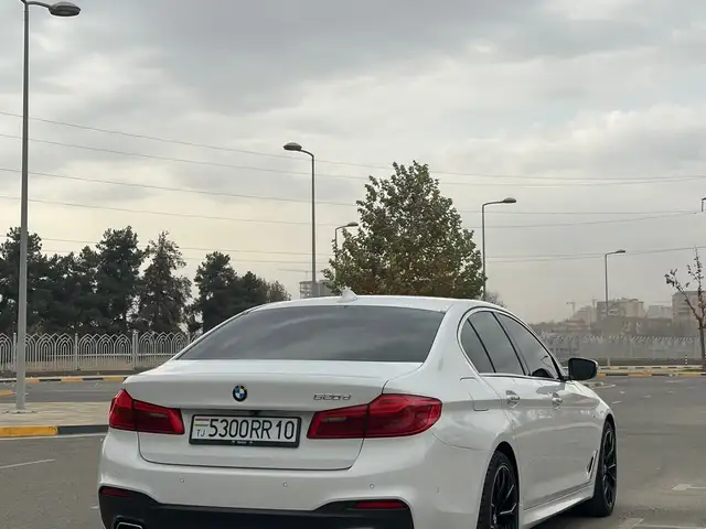 BMW 5 2017 - Выбор фото 4