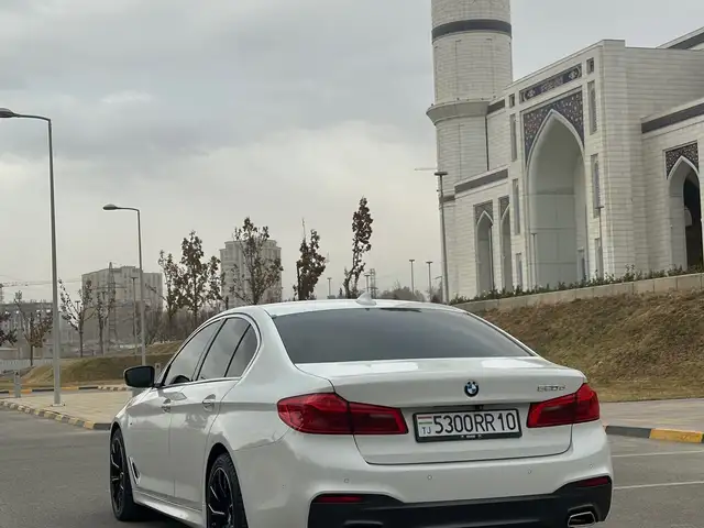 BMW 5 2017 - Выбор фото 6
