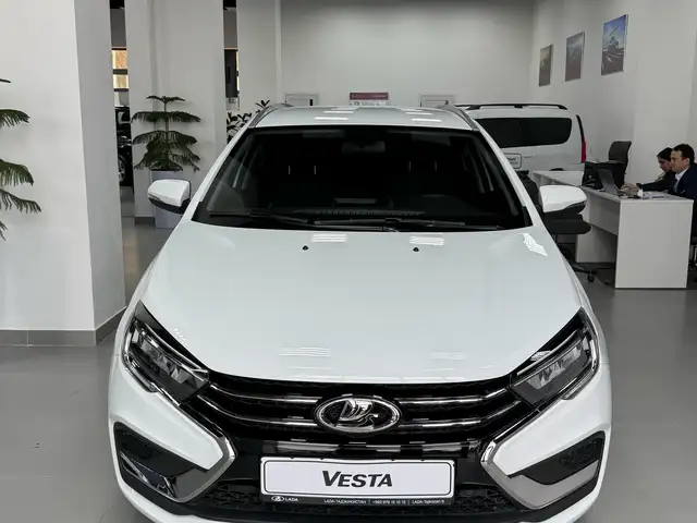 Lada (ВАЗ) Vesta 2025 - Выбор фото 1