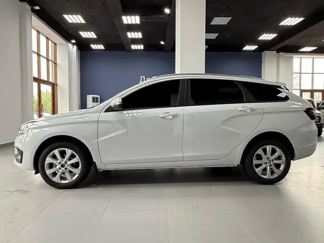 Lada (ВАЗ) Vesta 2025 - Выбор фото 5