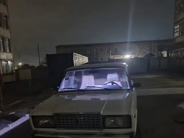 Lada (ВАЗ) 2107 2004 - Выбор фото 2