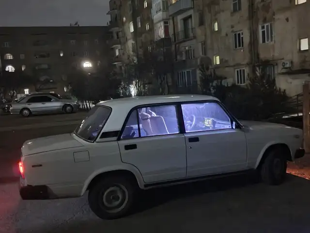 Lada (ВАЗ) 2107 2004 - Выбор фото 7