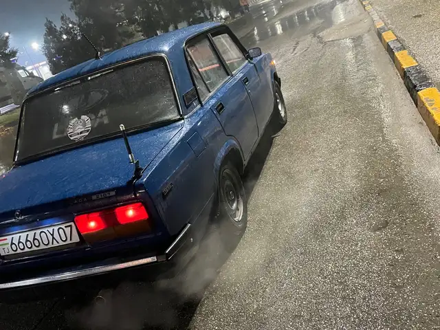Lada (ВАЗ) 2107 2002 - Выбор фото 3
