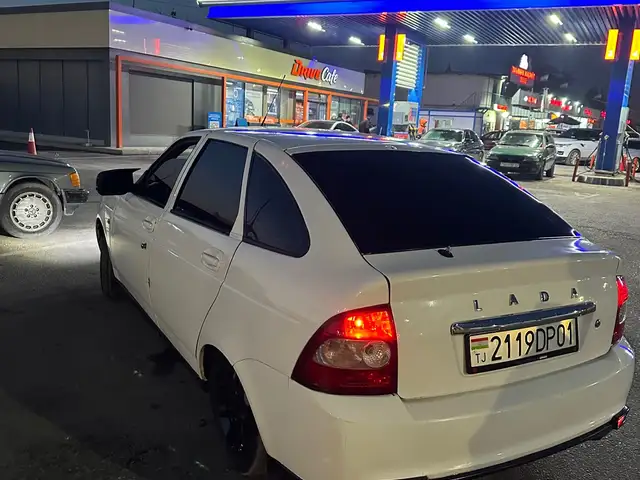 Lada (ВАЗ) Priora 2013 - Выбор фото 2