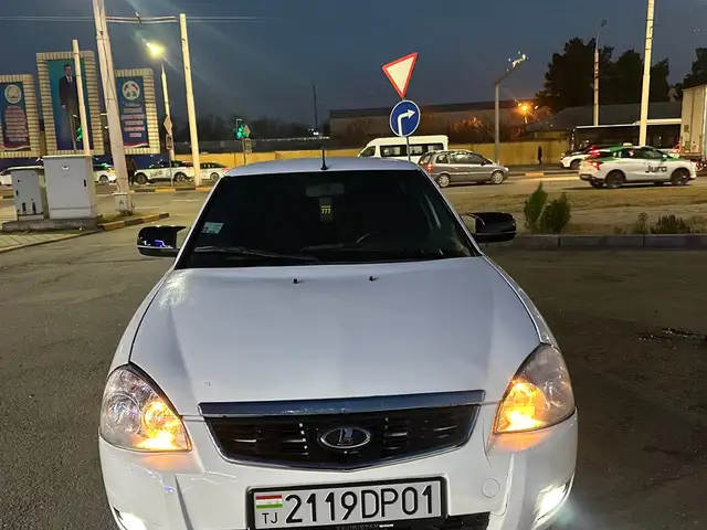 Lada (ВАЗ) Priora 2013 - Выбор фото 5