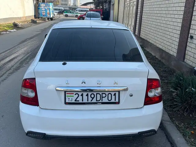 Lada (ВАЗ) Priora 2013 - Выбор фото 6